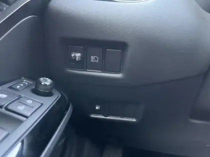 Photo 16 Toyota C-HR 1.8 Hybride 122 Edition