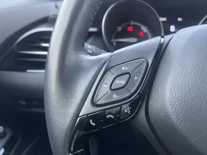 Photo 12 Toyota C-HR 1.8 Hybride 122 Edition