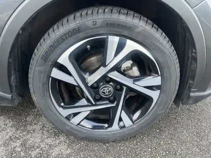 Photo 22 Toyota C-HR 1.8 Hybride 122 Edition