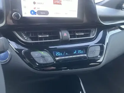 Photo 20 Toyota C-HR 1.8 Hybride 122 Edition