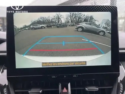 Photo 14 Toyota Corolla Hybride 1.8L 140h GR Sport 140 CH