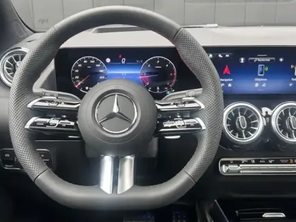 Photo 51 Mercedes GLA 200 d AMG Line