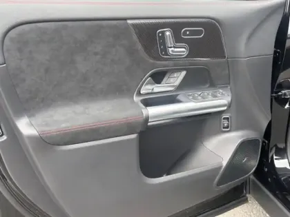 Photo 52 Mercedes GLA 200 d AMG Line