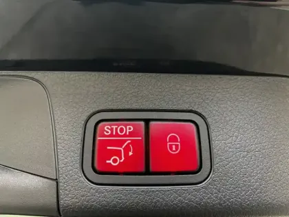 Photo 16 Mercedes GLB Gén. I (X247) Ph2 AMG Line 5