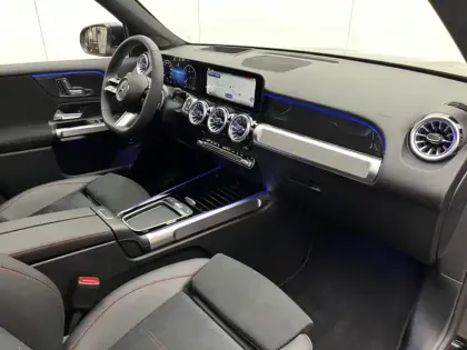 Photo 17 Mercedes GLB Gén. I (X247) Ph2 AMG Line 5