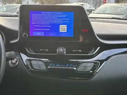 Photo 14 Toyota C-HR 1.8 Hybride 122 GR Sport