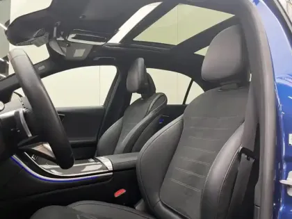 Photo 16 Mercedes Classe C Berline 200 d AMG Line