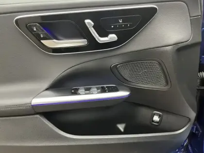 Photo 13 Mercedes Classe C Berline 200 d AMG Line