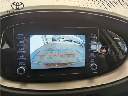 Photo 8 Toyota Aygo 1.0 VVT-i 72 Dynamic S-CVT