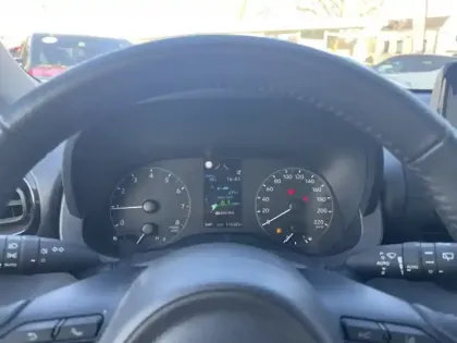 Photo 13 Toyota Yaris 70 VVT-i Dynamic NG VVT I MY22