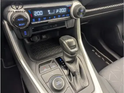 Photo 19 Toyota Rav4 Hybride AWD Dynamic Business