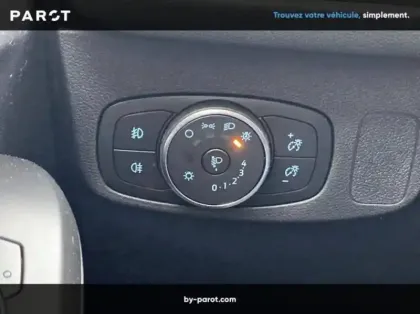 Photo 55 Ford Focus Nouveau 1.5 EcoBlue 115 Powershift Titanium X Business