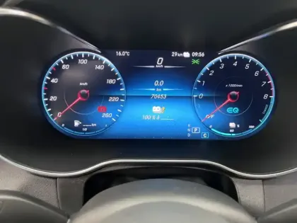 Photo 11 Mercedes Classe GLC 300e 4MATIC AMG Line