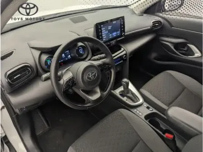 Photo 13 Toyota Yaris Hybride 1.5 HYBRID 116H DYNAMIC AUTO