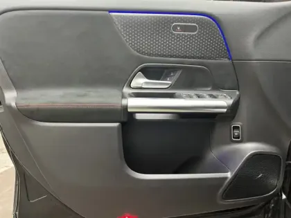 Photo 17 Mercedes EQA 250+ AMG Line