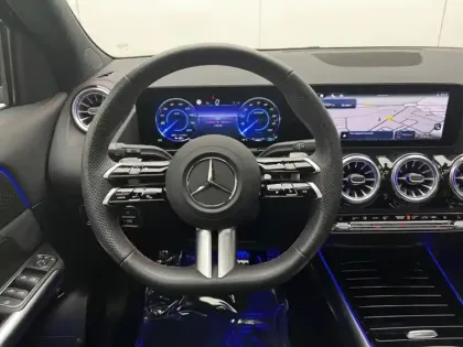 Photo 18 Mercedes EQA 250+ AMG Line