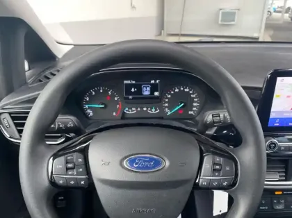 Photo 6 Ford Fiesta 1.1 75ch Connect Business Nav 5p