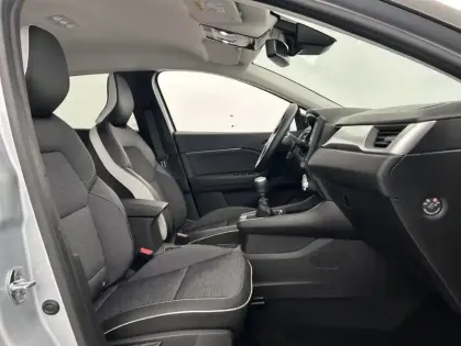 Photo 24 Renault Captur 1.3 TCe 140ch Intens + Pack City