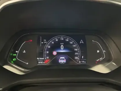 Photo 16 Renault Captur 1.3 TCe 140ch Intens + Pack City