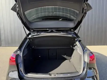 Photo 6 Mercedes Classe A 200 d Star Edition