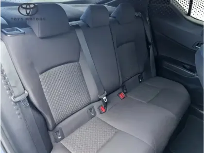 Photo 10 Toyota C-HR Hybrid Edition 1.8 122 ch