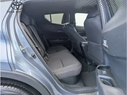 Photo 11 Toyota C-HR Hybrid Edition 1.8 122 ch