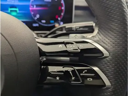 Photo 9 Mercedes Classe C Berline 200 d AMG Line