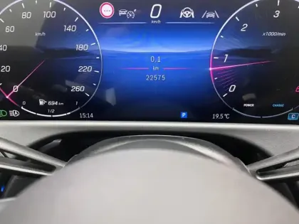 Photo 11 Mercedes Classe E Berline 220 d AMG Line