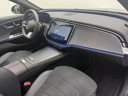 Photo 18 Mercedes Classe E Berline 220 d AMG Line