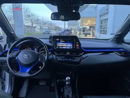 Photo 16 Toyota C-HR 1.8 HYBRIDE 122 GRAPHIC