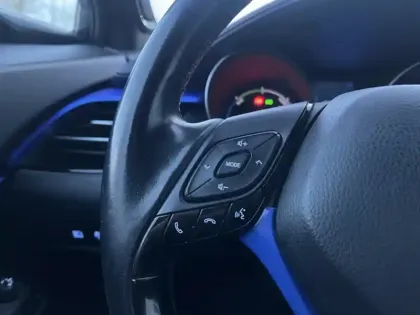 Photo 11 Toyota C-HR 1.8 HYBRIDE 122 GRAPHIC