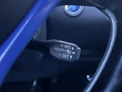 Photo 15 Toyota C-HR 1.8 HYBRIDE 122 GRAPHIC