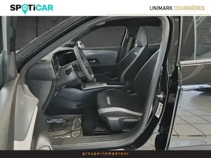 Photo 8 Opel Mokka  1.2 Turbo Hybrid 145ch Edition e-DCT6