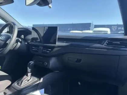 Photo 10 Ford Focus  1.0 Flexifuel mHEV 125 ch ST-Line X Powershift