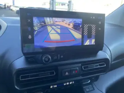 Photo 10 Peugeot Partner  M Diesel 100ch Pro Skill