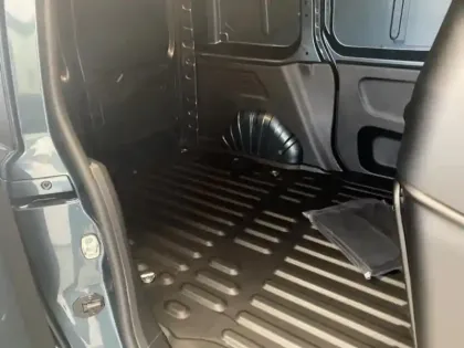 Photo 8 Peugeot Partner  M Diesel 100ch Pro Skill