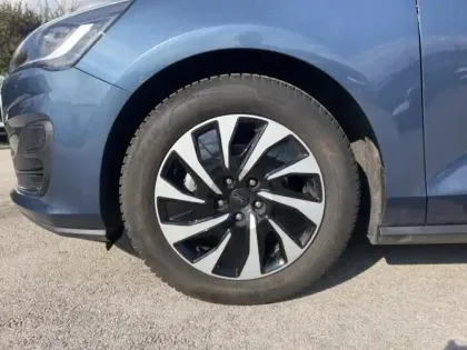 Photo 8 Ford Focus Gén. IV Ph2 Titanium X Business 5