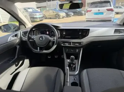 Photo 14 Volkswagen Polo  1.0 TSI 95ch Active Euro6d-T