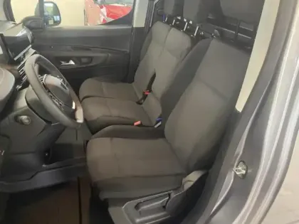 Photo 10 Peugeot Partner  M Diesel 100ch Pro Skill