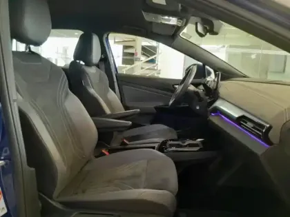 Photo 14 Volkswagen Id.4  174ch Pro 77 kWh Life Plus