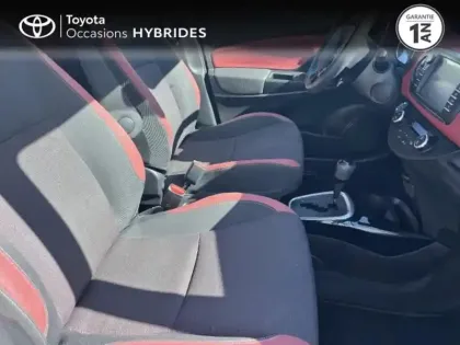 Photo 5 Toyota Yaris  100h Collection 5p