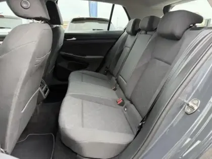 Photo 5 Volkswagen Golf  1.0 eTSI OPF 110ch Life Plus DSG7