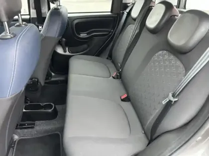 Photo 7 Fiat Panda  1.0 70ch BSG S&S  Cross