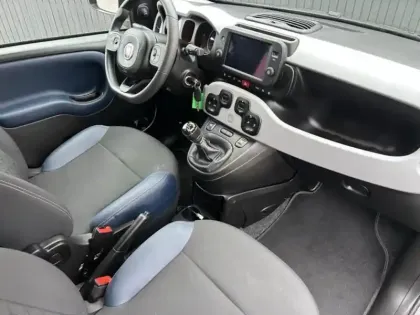 Photo 6 Fiat Panda  1.0 70ch BSG S&S  Cross