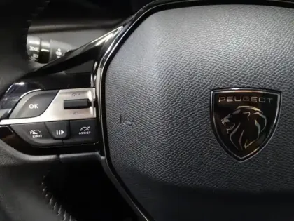 Photo 12 Peugeot 308  SW 1.5 BlueHDi 130ch S&S Active Pack EAT8