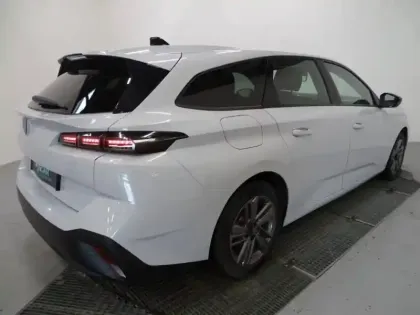 Photo 5 Peugeot 308  SW 1.5 BlueHDi 130ch S&S Active Pack EAT8