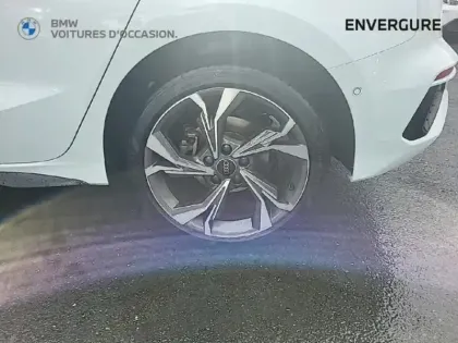 Photo 8 Audi A3 Gén. IV Ph1 S line 5