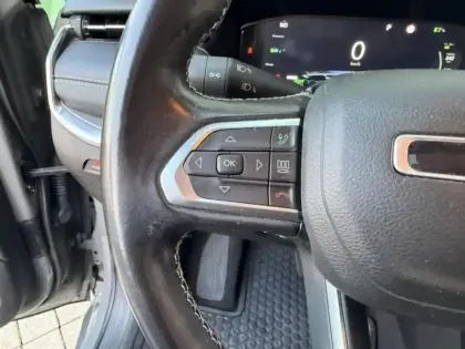 Photo 14 Jeep Compass  1.3 Turbo T4 240ch PHEV 4xe S AT6 eAWD