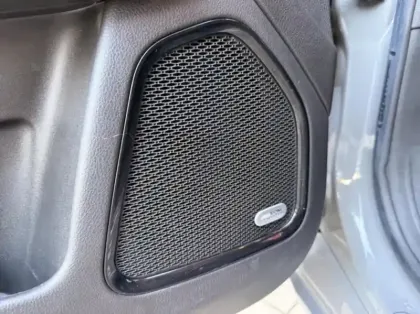 Photo 12 Jeep Compass  1.3 Turbo T4 240ch PHEV 4xe S AT6 eAWD