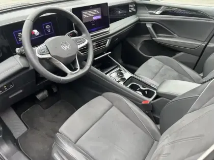 Photo 6 Volkswagen Tiguan  1.5 eHybrid 204ch Elegance DSG6